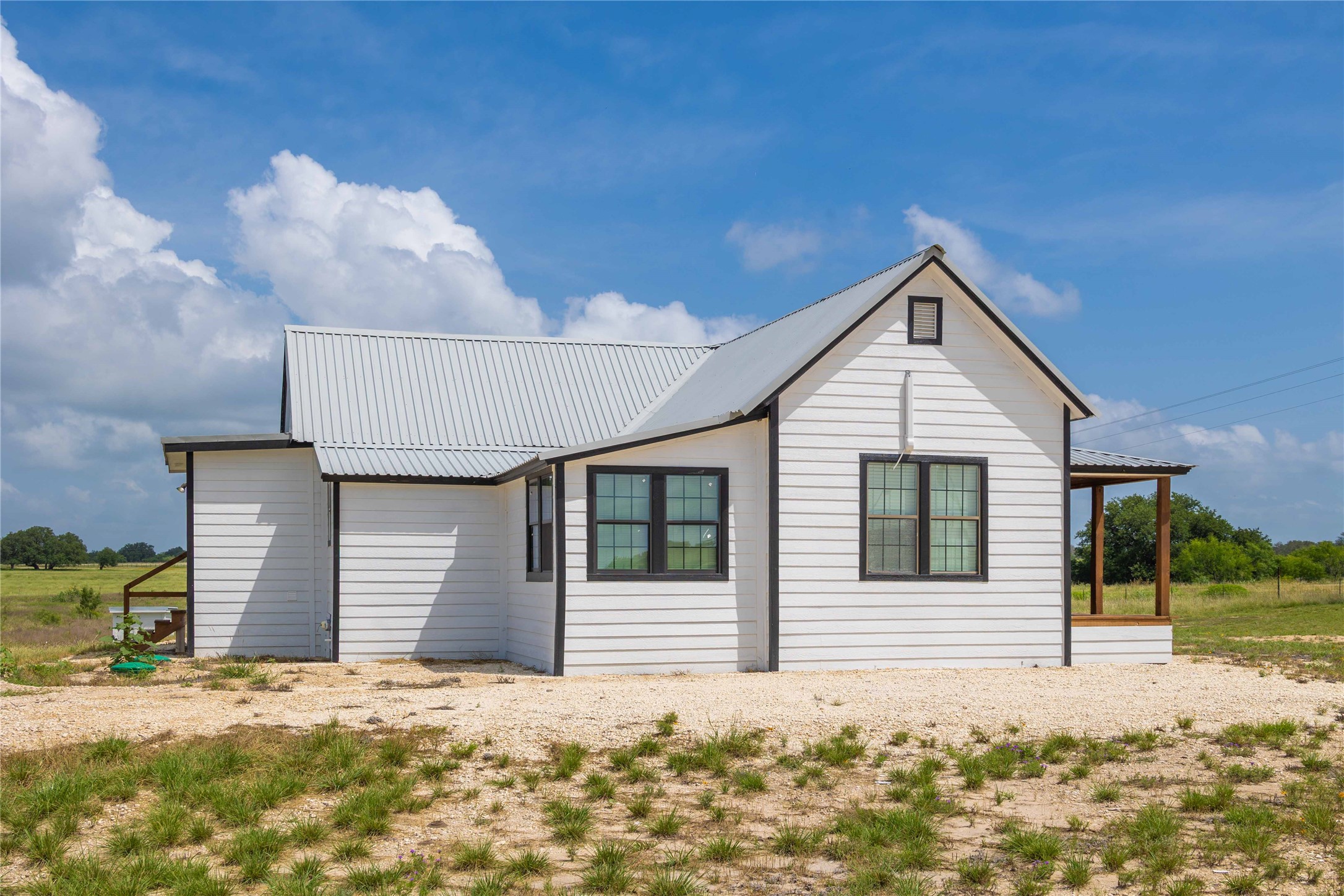 1153 W 84 Highway, Mullin, TX, 76864 | 20971003 | Realty Texas LLC