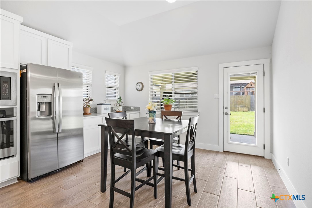 532 Elm Green Street , Hutto, TX, 78634 | 581295 | Realty Texas LLC