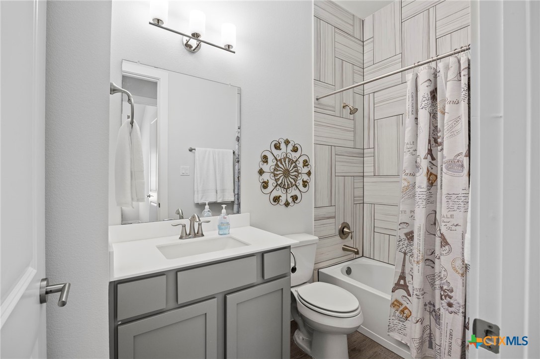 532 Elm Green Street , Hutto, TX, 78634 | 581295 | Realty Texas LLC