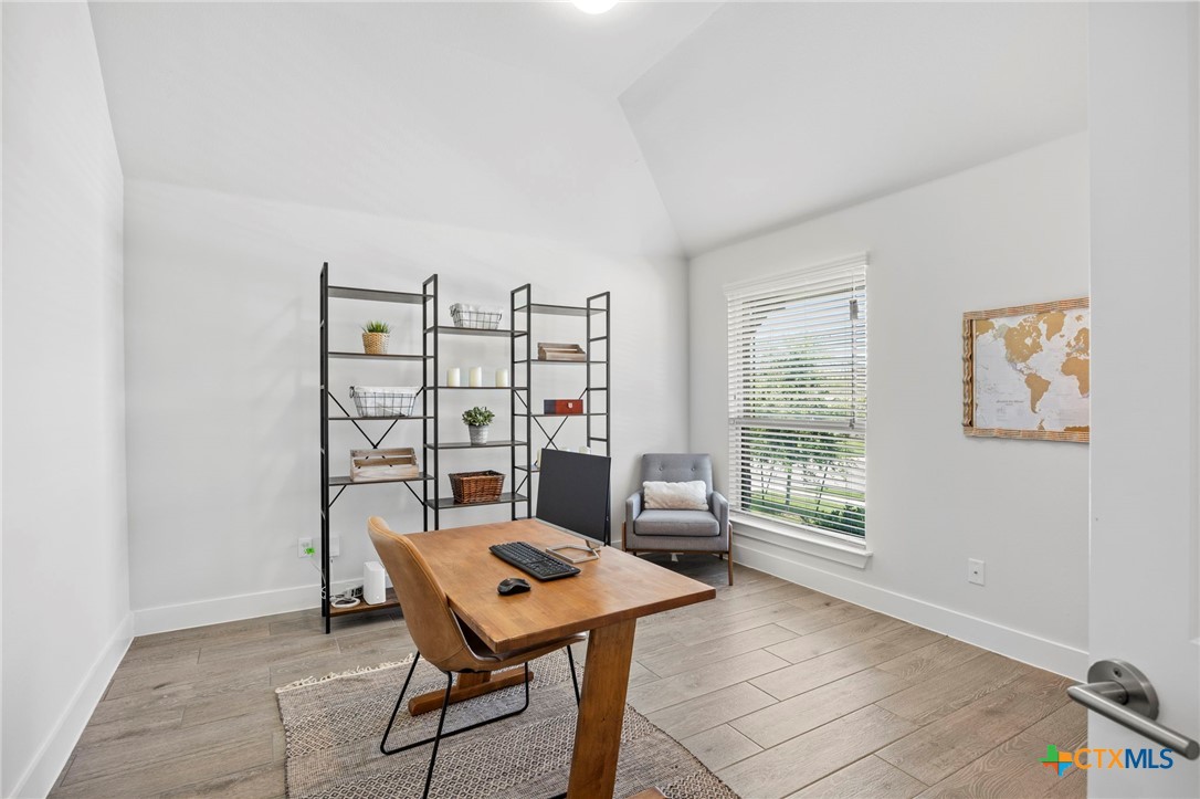 532 Elm Green Street , Hutto, TX, 78634 | 581295 | Realty Texas LLC