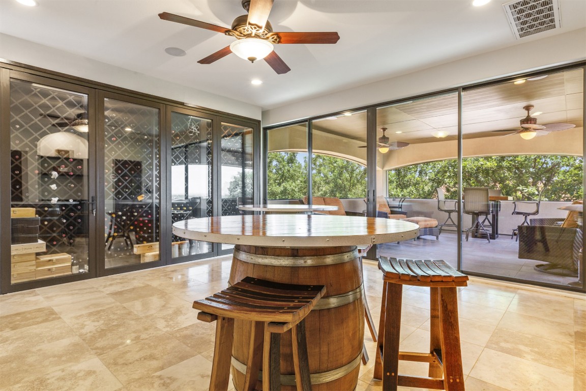 16917 Northlake Hills Drive, Jonestown, TX, 78645 | 8221575 | Realty Texas LLC