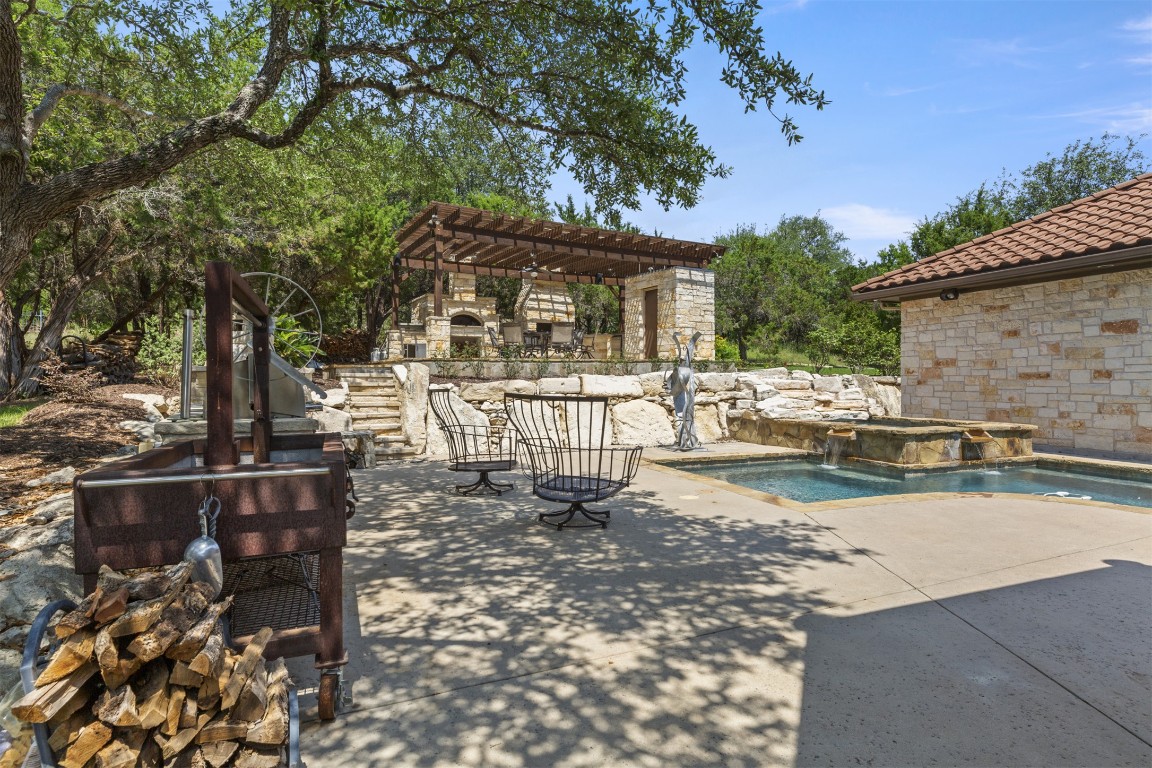 16917 Northlake Hills Drive, Jonestown, TX, 78645 | 8221575 | Realty Texas LLC