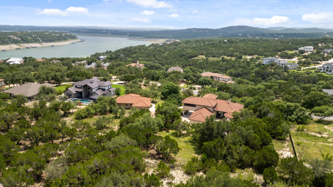 16917 Northlake Hills Drive, Jonestown, TX, 78645 | 8221575 | Realty Texas LLC