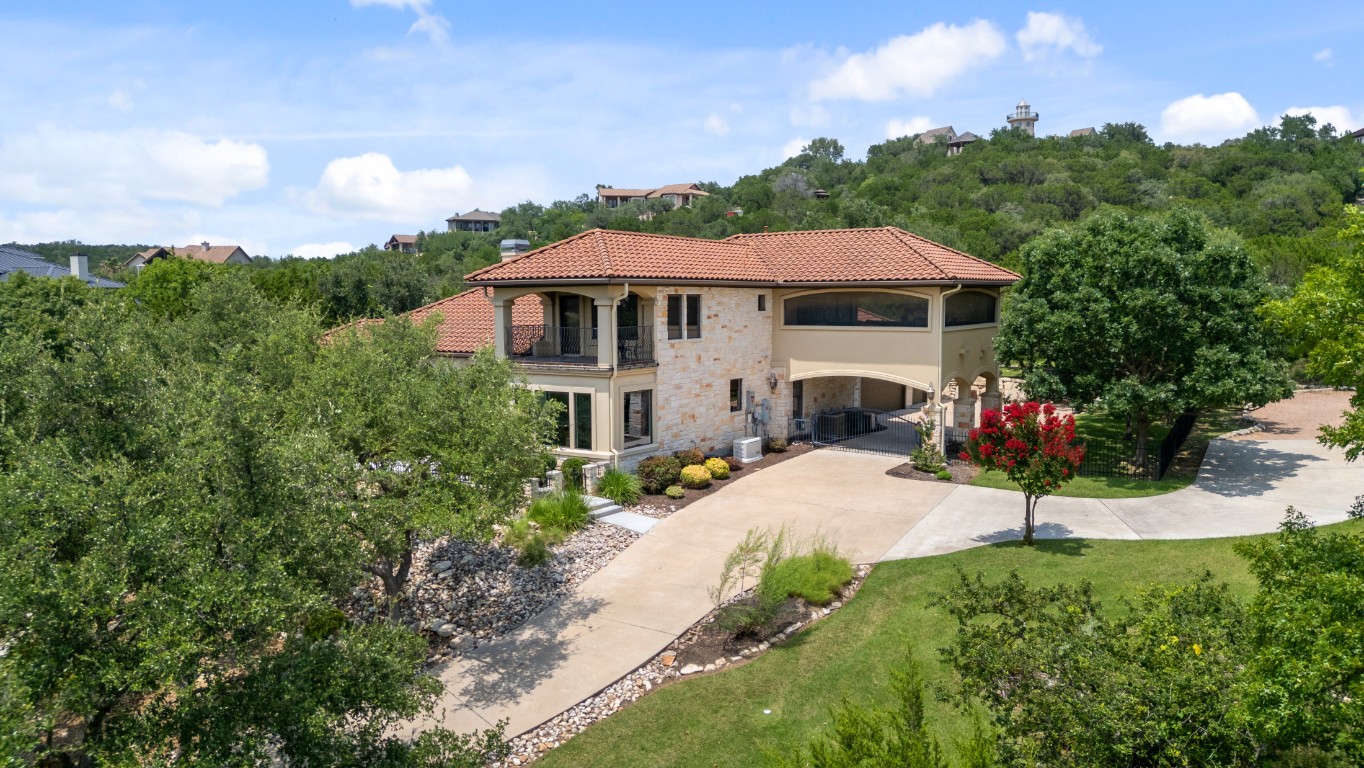 16917 Northlake Hills Drive, Jonestown, TX, 78645 | 8221575 | Realty Texas LLC
