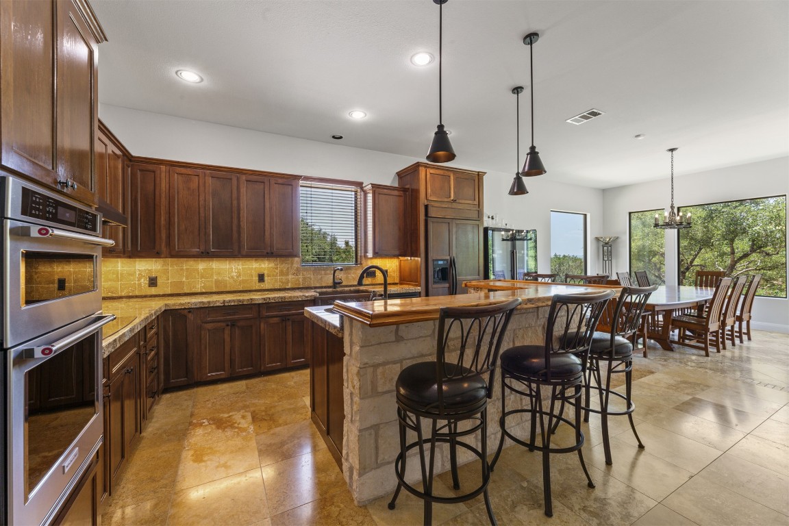 16917 Northlake Hills Drive, Jonestown, TX, 78645 | 8221575 | Realty Texas LLC
