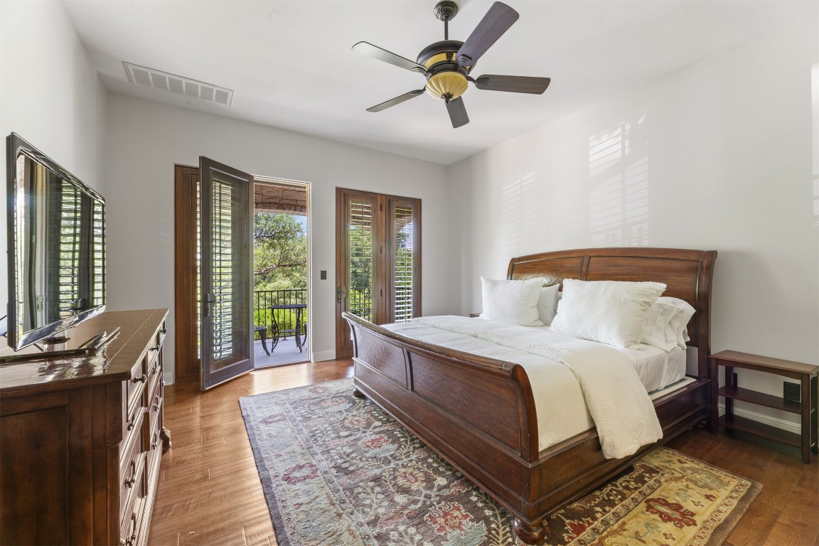 16917 Northlake Hills Drive, Jonestown, TX, 78645 | 8221575 | Realty Texas LLC