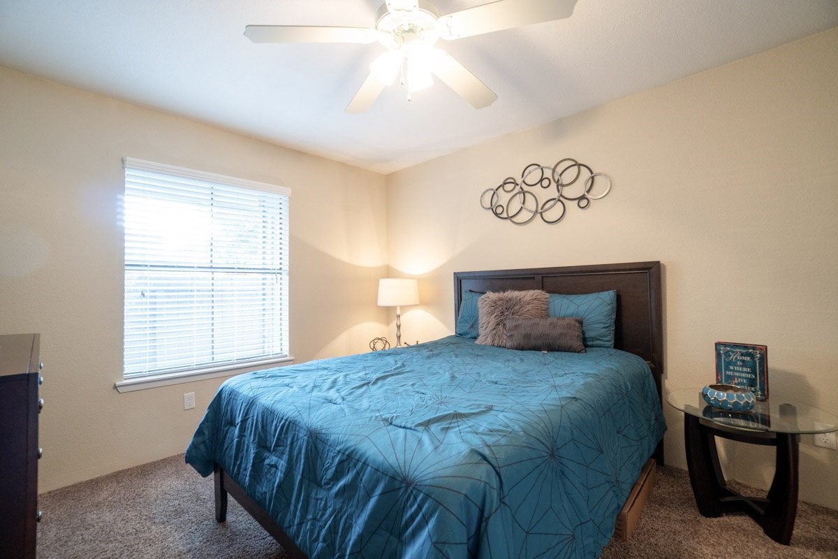 1400 Clarewood Dr, San Marcos, TX, 78666 | 48396858 | Realty Texas LLC