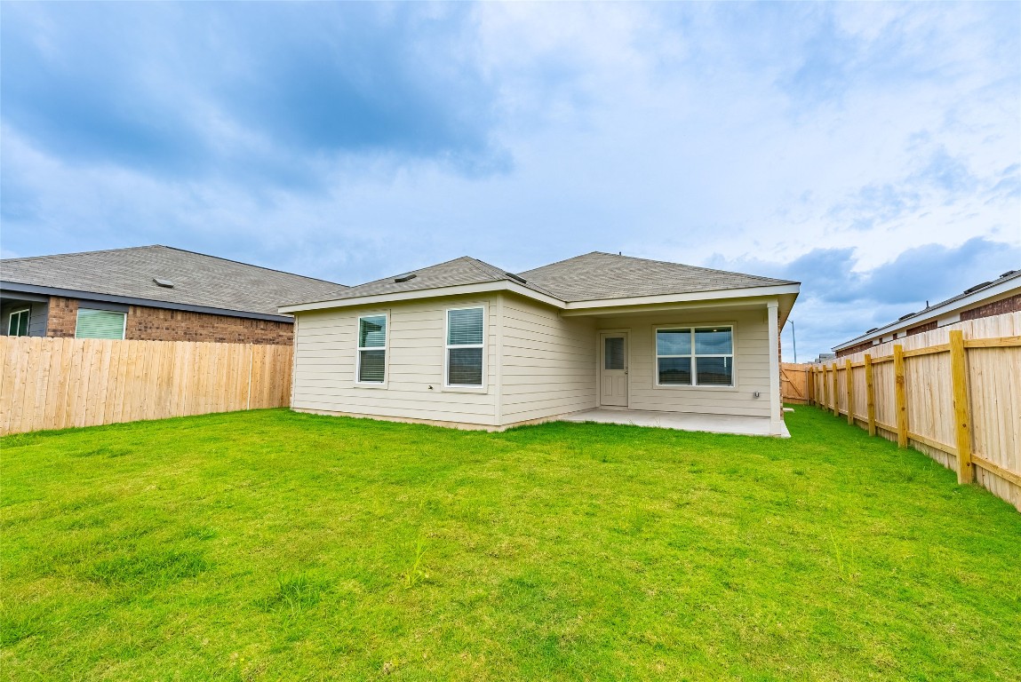 200 Camargue Drive , Hutto, TX, 78634 | 1914007 | Realty Texas LLC
