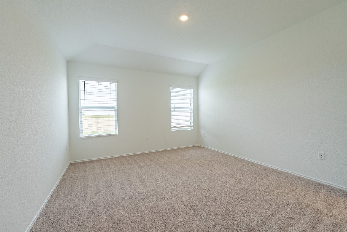 200 Camargue Drive , Hutto, TX, 78634 | 1914007 | Realty Texas LLC