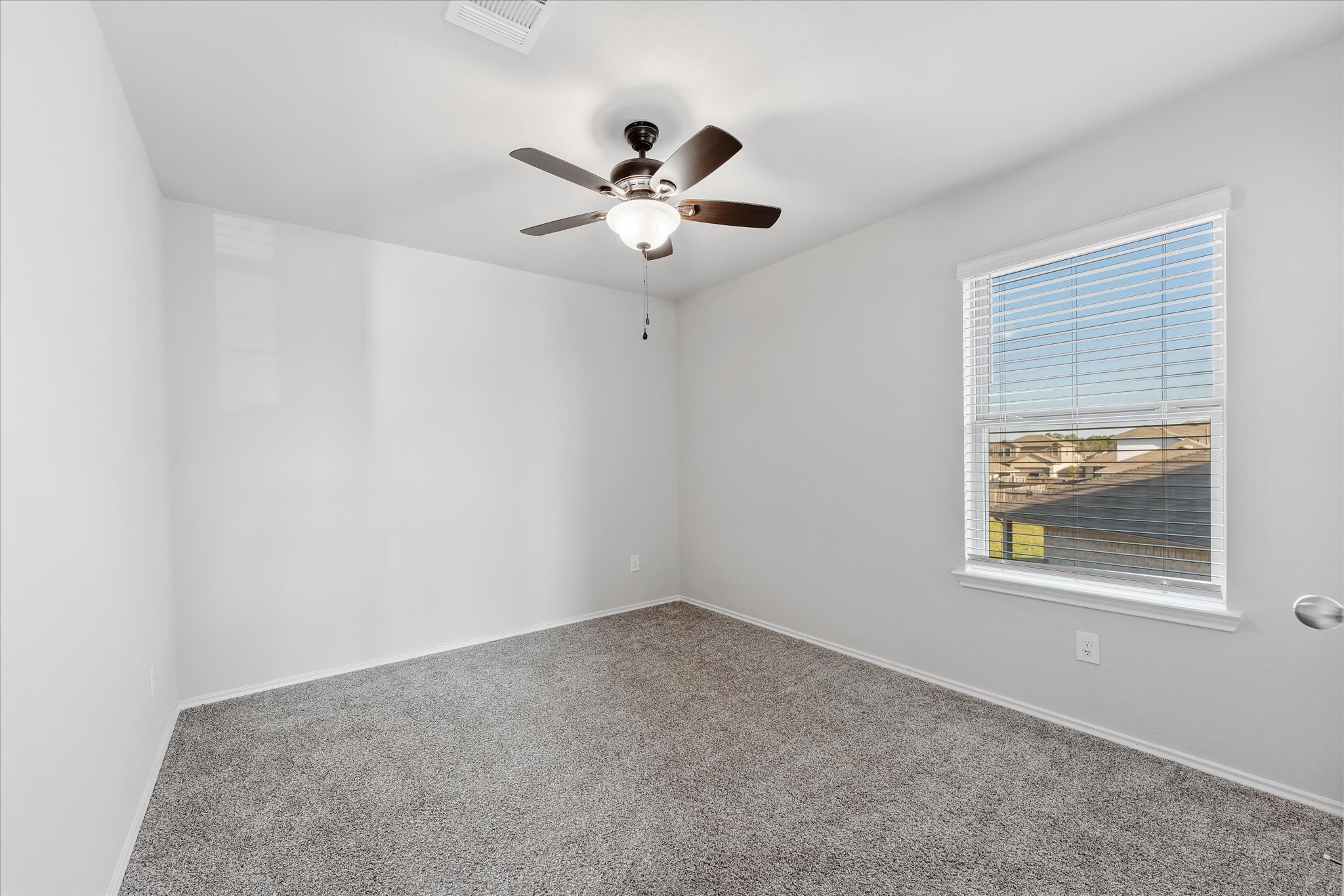 16835 Silent Pines Court, Conroe, TX, 77302 | 5770081 | Realty Texas LLC