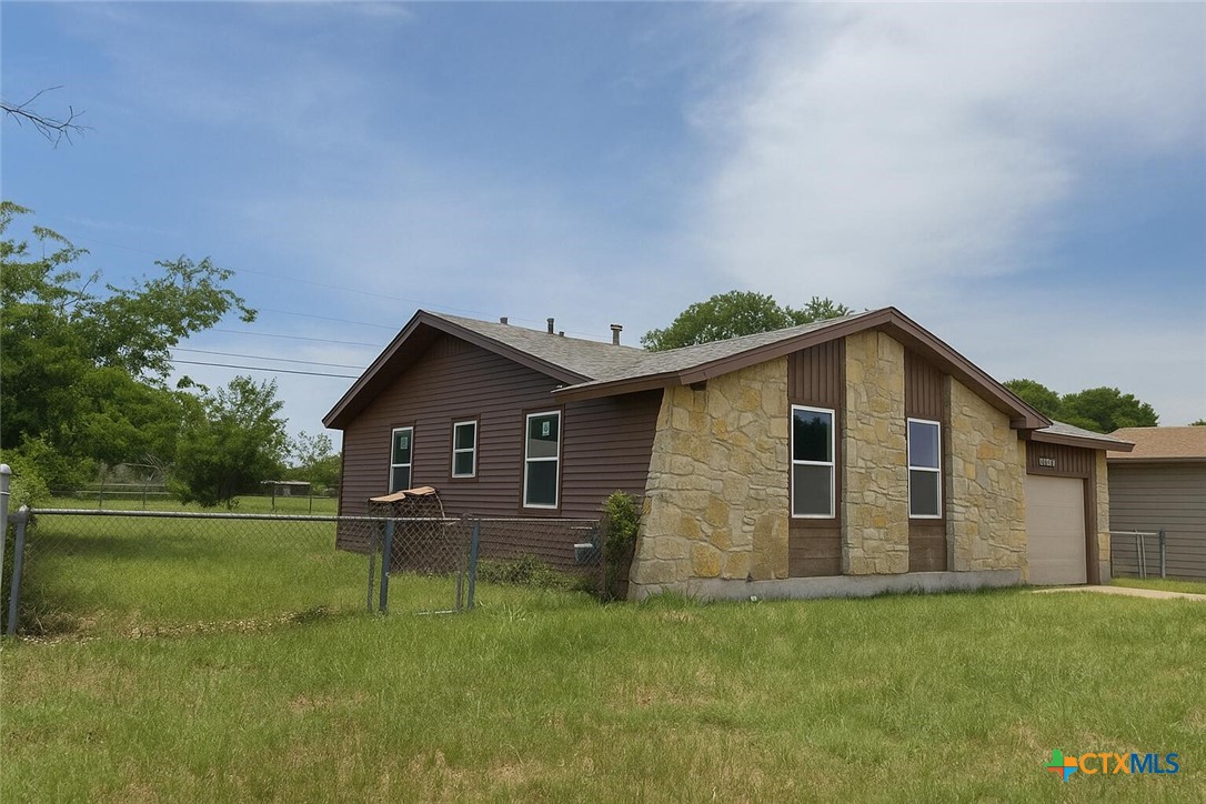 2705 Live Oak Drive, Copperas Cove, TX, 76522 | 583671 | Realty Texas LLC