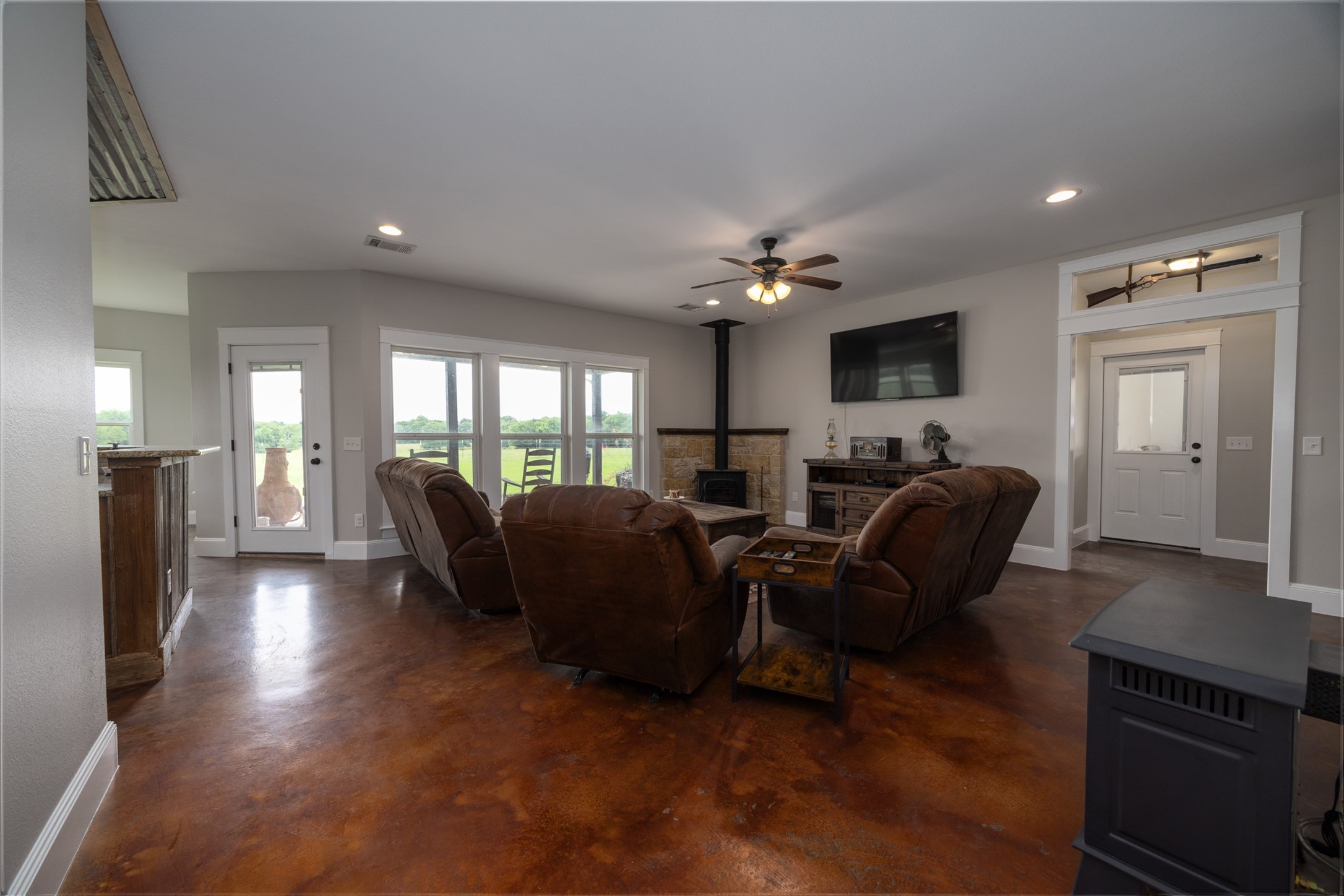 191 Bell Road, Van Alstyne, TX, 75495 | 20972326 | Realty Texas LLC
