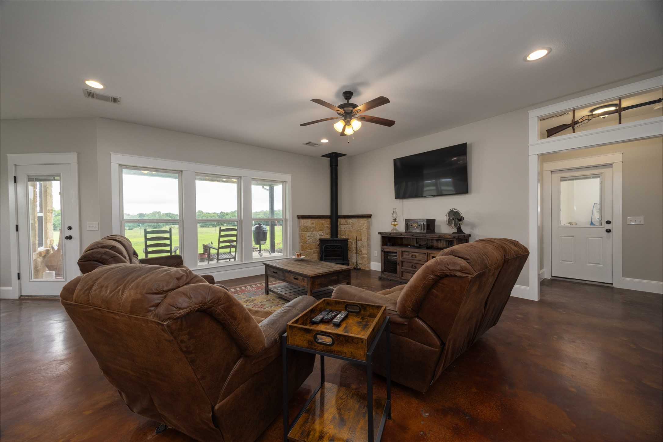 191 Bell Road, Van Alstyne, TX, 75495 | 20972326 | Realty Texas LLC