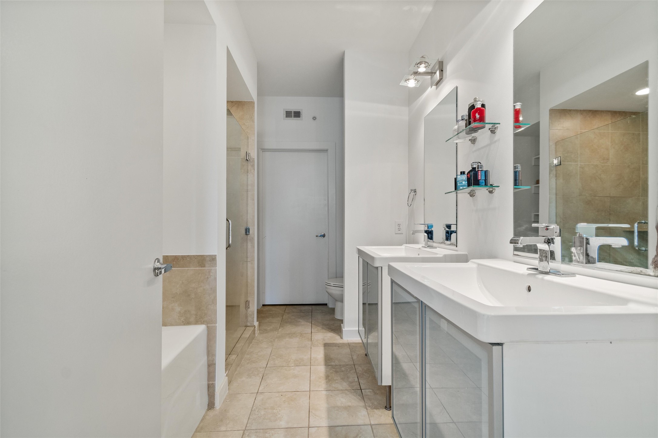4040 N Hall Street 109, Dallas, TX, 75219 | 20972578 | Realty Texas LLC