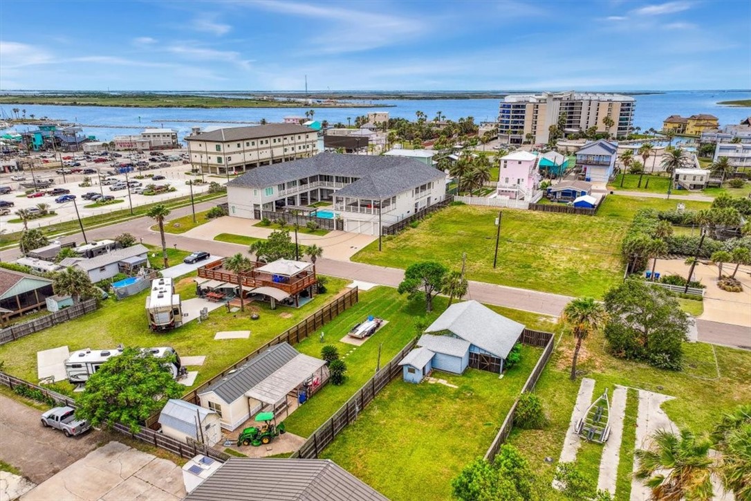 322 Tarrant Ave, Port Aransas, TX, 78373 | 460670 | Realty Texas LLC