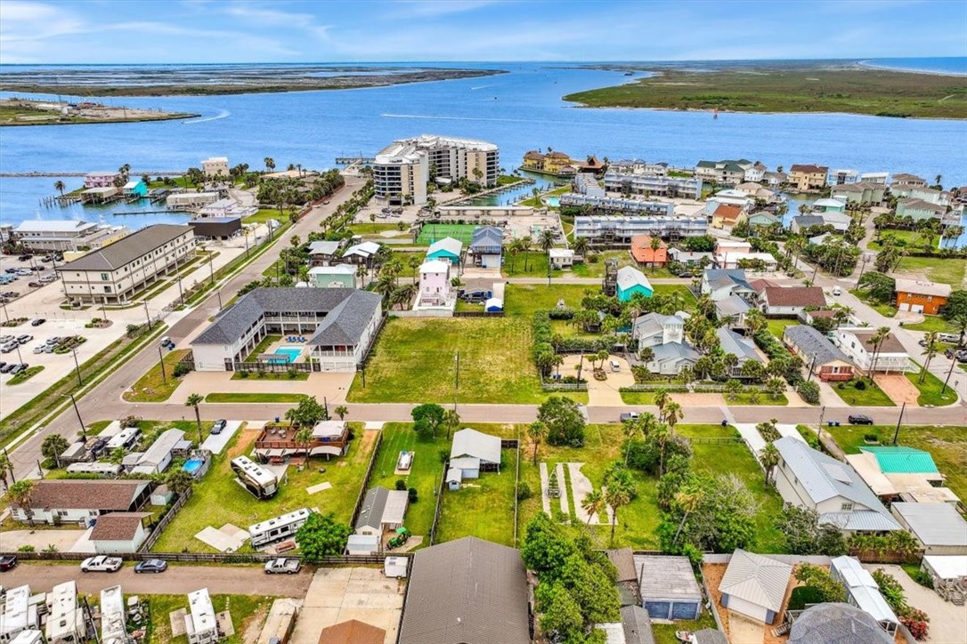 322 Tarrant Ave, Port Aransas, TX, 78373 | 460670 | Realty Texas LLC