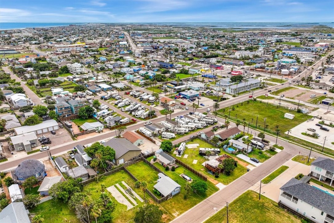 322 Tarrant Ave, Port Aransas, TX, 78373 | 460670 | Realty Texas LLC