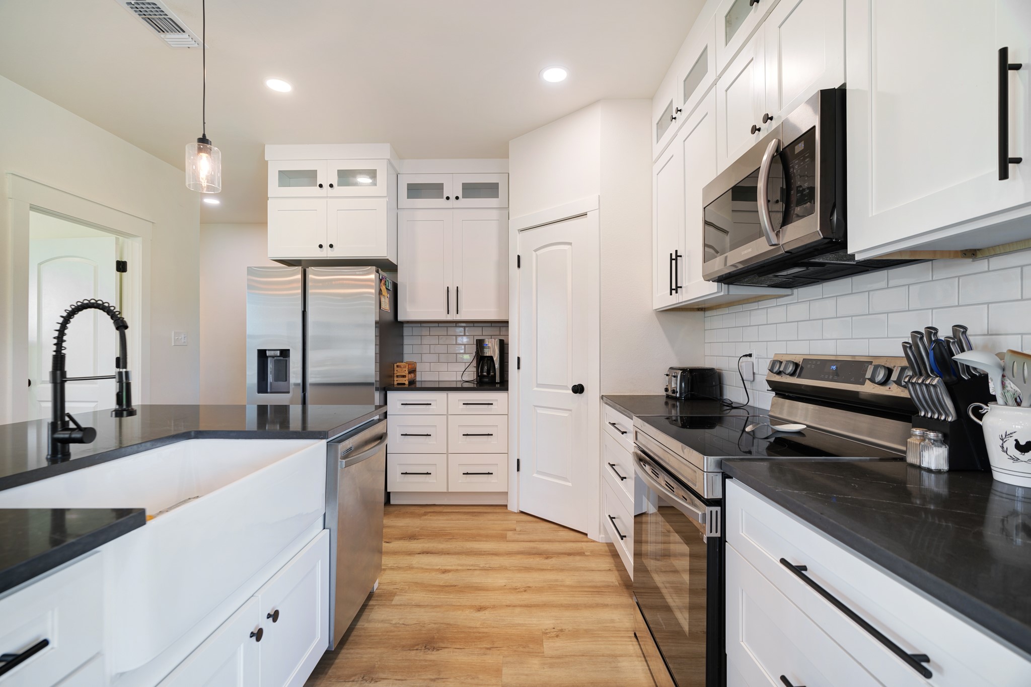 176 Private Road 33082, Sumner, TX, 75486 | 20972820 | Realty Texas LLC