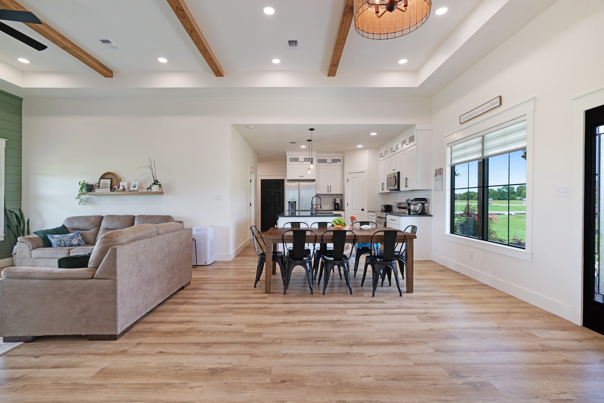 176 Private Road 33082, Sumner, TX, 75486 | 20972820 | Realty Texas LLC