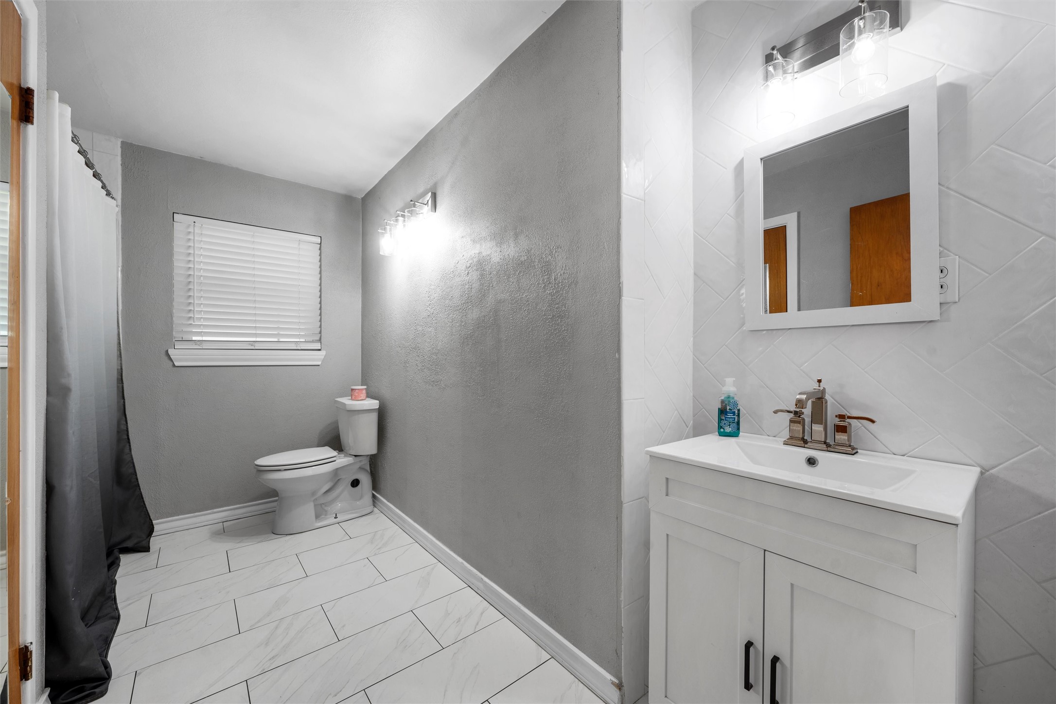 631 N Robinson Drive, Robinson, TX, 76706 | 20973102 | Realty Texas LLC