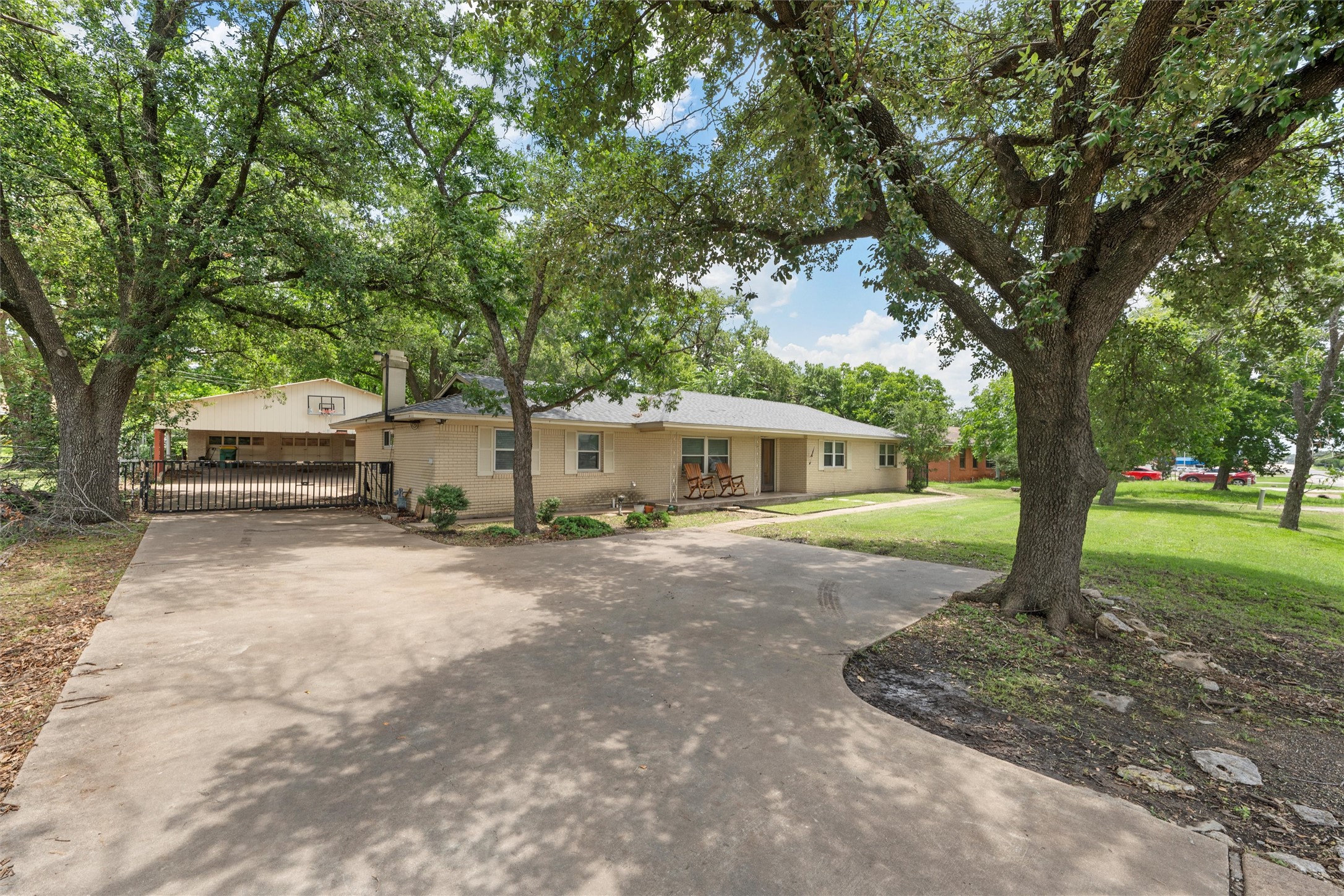 631 N Robinson Drive, Robinson, TX, 76706 | 20973102 | Realty Texas LLC