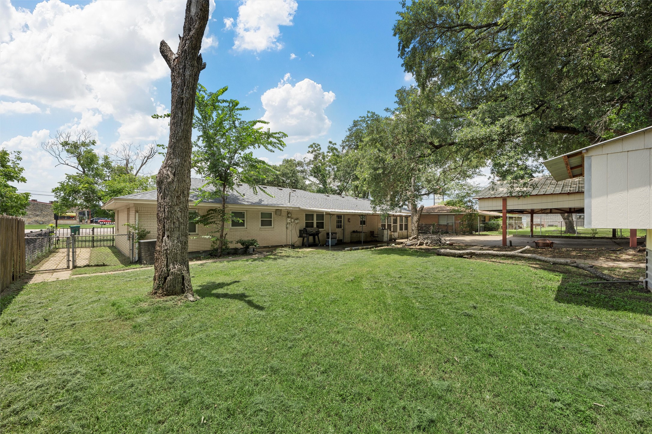 631 N Robinson Drive, Robinson, TX, 76706 | 20973102 | Realty Texas LLC