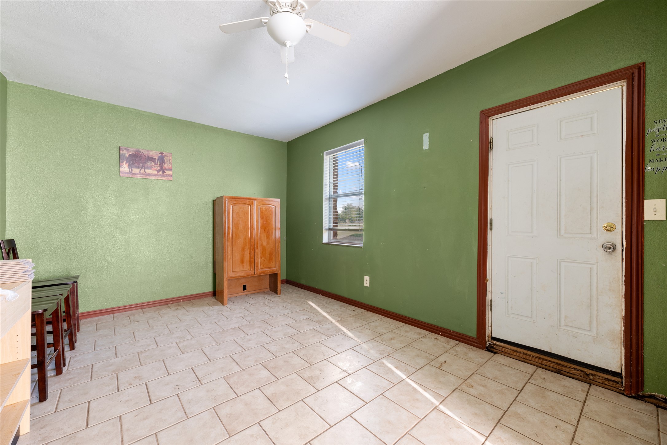108 Whispering Pines DR, Bastrop, TX, 78602 | 4557487 | Realty Texas LLC