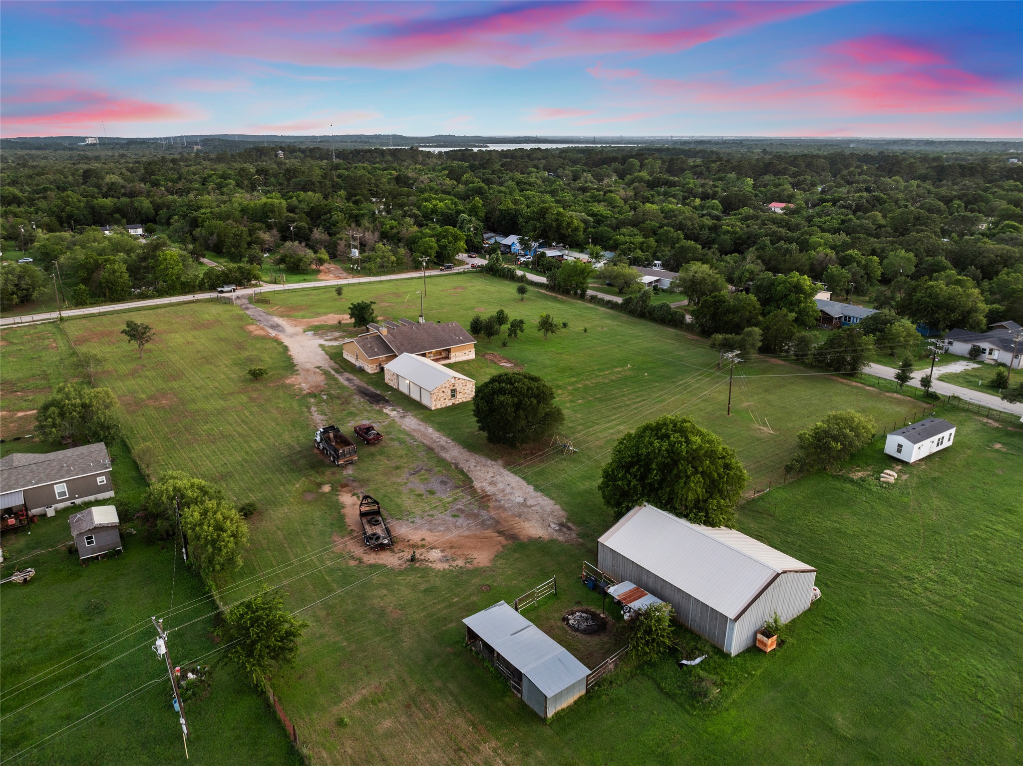 108 Whispering Pines DR, Bastrop, TX, 78602 | 4557487 | Realty Texas LLC