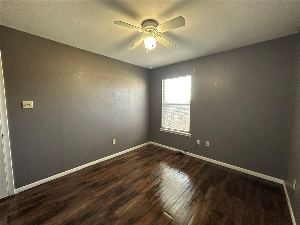 406 Bayview Boulevard, Portland, TX, 78374 | 460747 | Realty Texas LLC