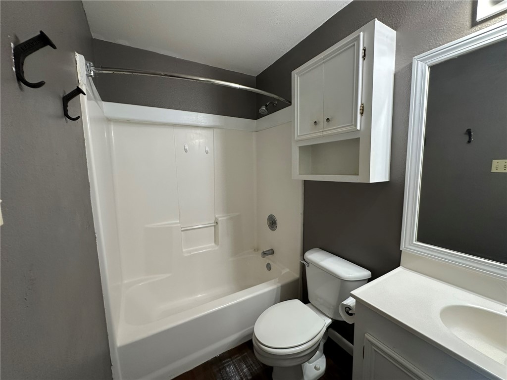 406 Bayview Boulevard, Portland, TX, 78374 | 460747 | Realty Texas LLC