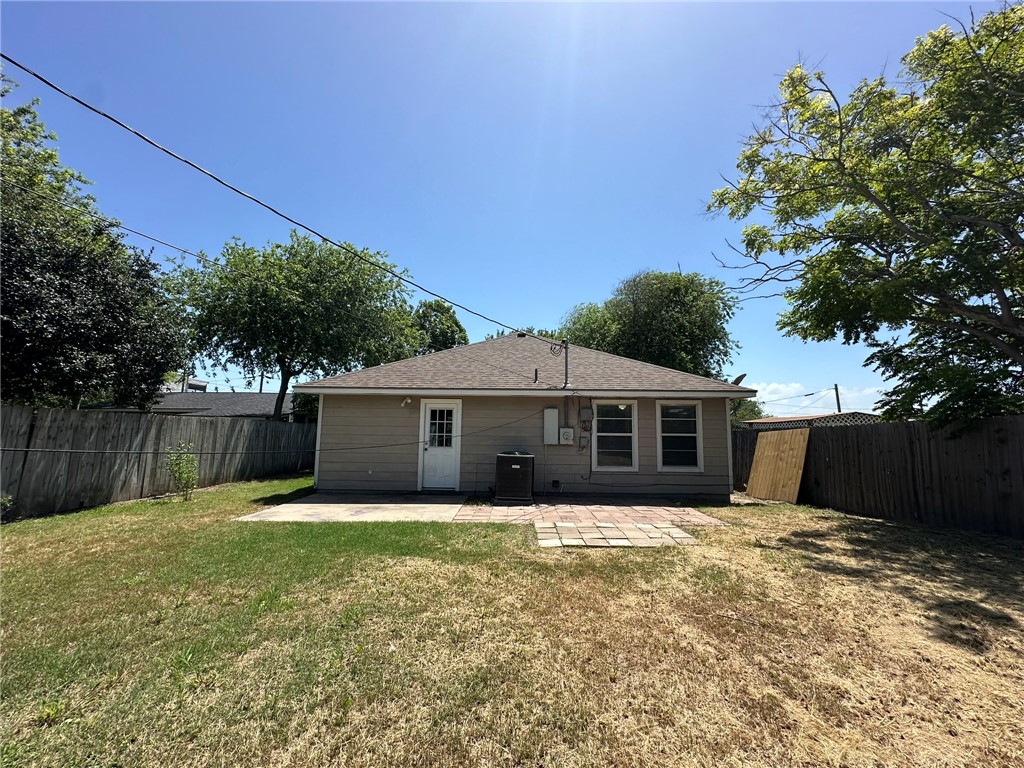 406 Bayview Boulevard, Portland, TX, 78374 | 460747 | Realty Texas LLC