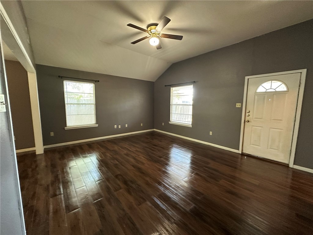 406 Bayview Boulevard, Portland, TX, 78374 | 460747 | Realty Texas LLC