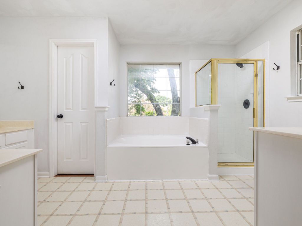 13022 Partridge Bend Drive , Austin, TX, 78729 | 2770463 | Realty Texas LLC