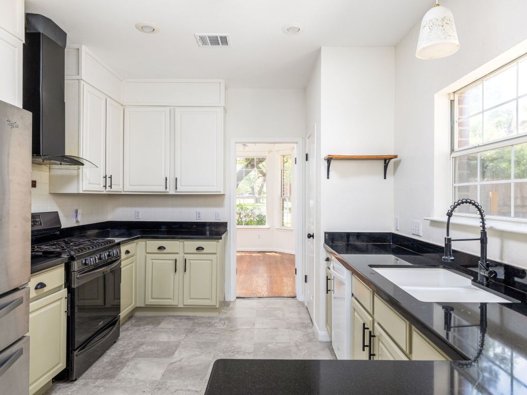 13022 Partridge Bend Drive , Austin, TX, 78729 | 2770463 | Realty Texas LLC