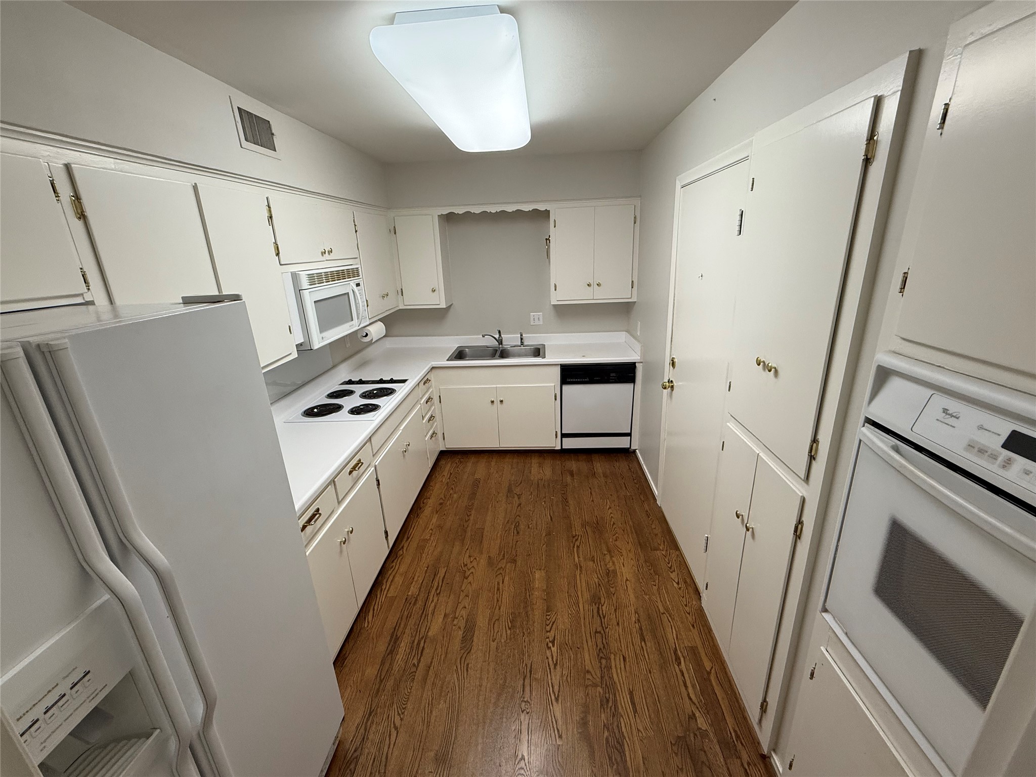 8604 Baltimore Drive 5, Dallas, TX, 75225 | 20973522 | Realty Texas LLC