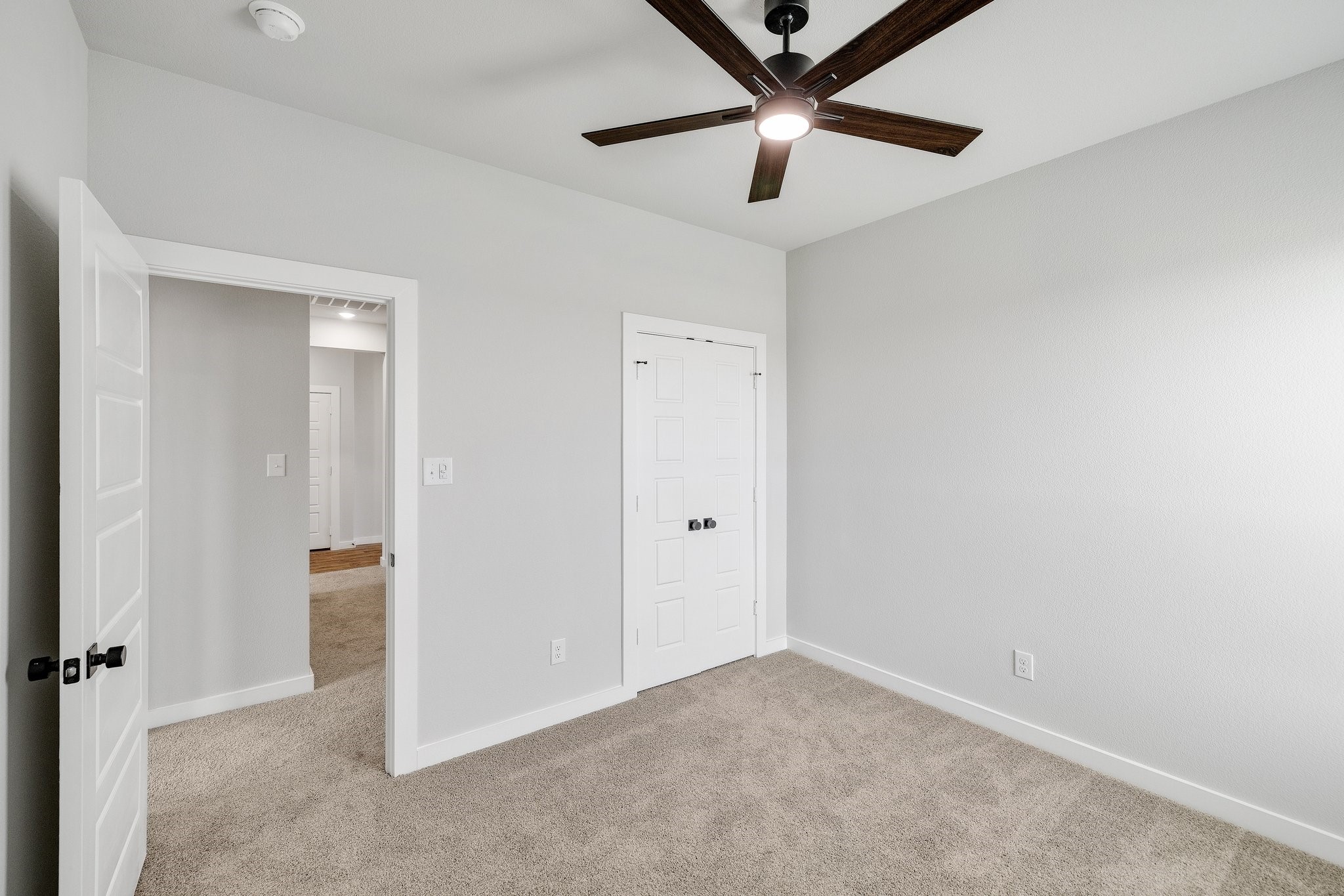7064-7066 Guilford Court, Midlothian, TX, 76065 | 20973596 | Realty Texas LLC