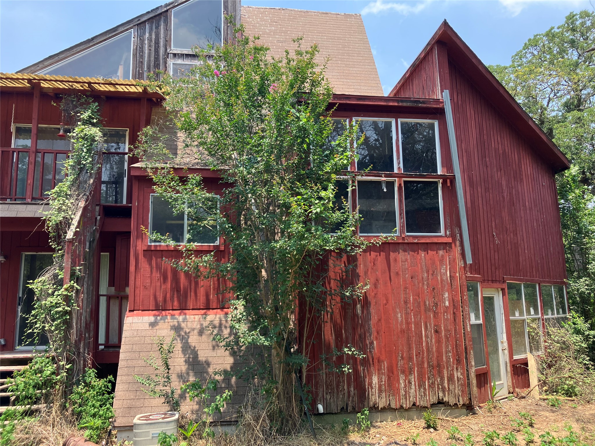 693 Saint Mary's RD, Rosanky, TX, 78953 | 3014835 | Realty Texas LLC