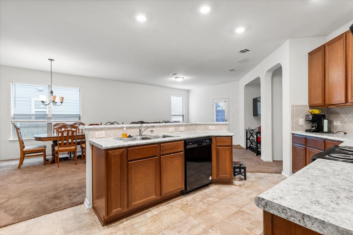 239 Crimson LN, Kyle, TX, 78640 | 9147559 | Realty Texas LLC