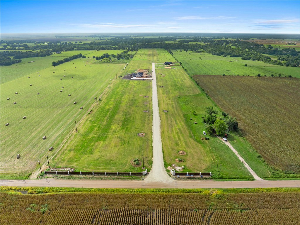 Lot 6 Block 3 Court-Side Drive, Snook, TX, 77878 | 25007144 | Realty Texas LLC