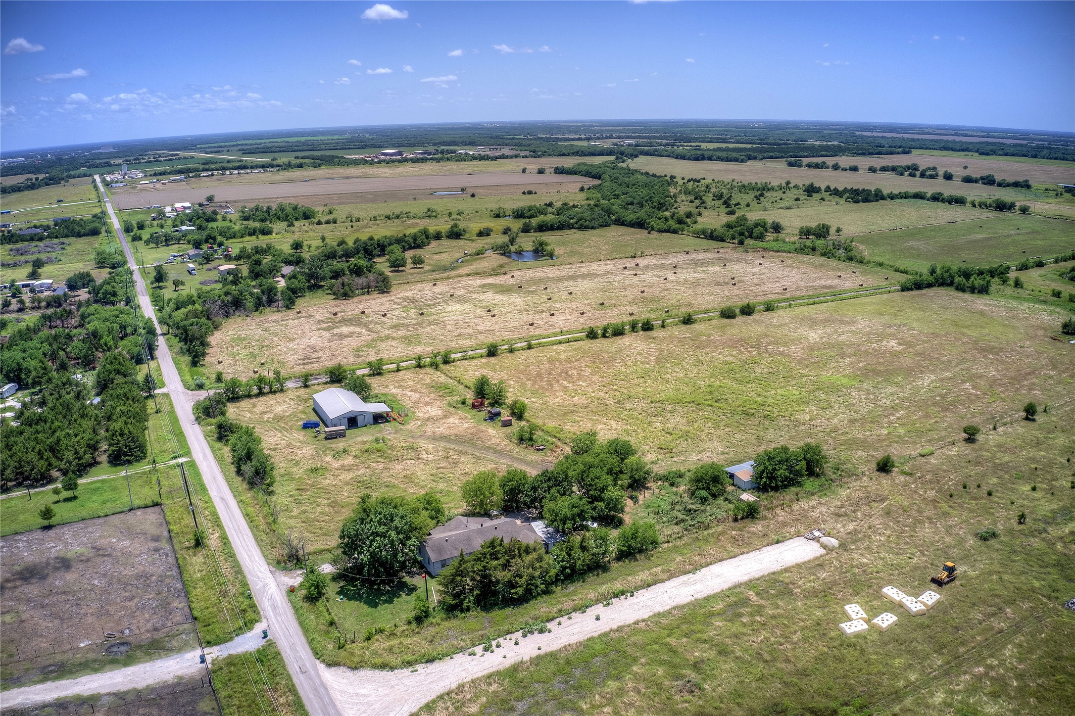 718 County Road 1063, Greenville, TX, 75401 | 20973171 | Realty Texas LLC