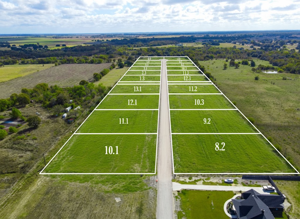Lot 9 Block 3 Court-Side Drive, Snook, TX, 77878 | 25007150 | Realty Texas LLC