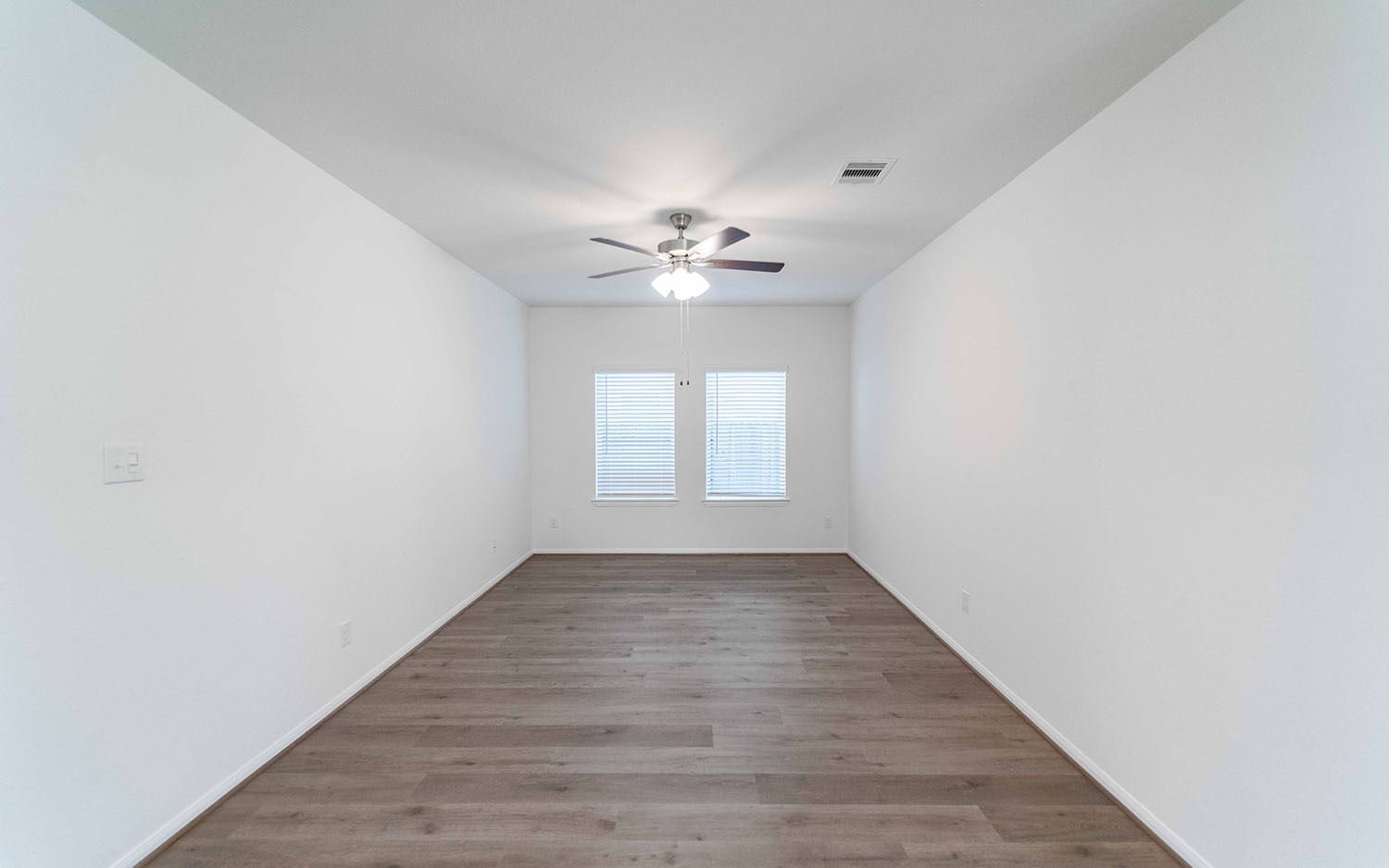 13405 Dalvay Beach Drive, Texas City, TX, 77568 | 78218487 | Realty Texas LLC