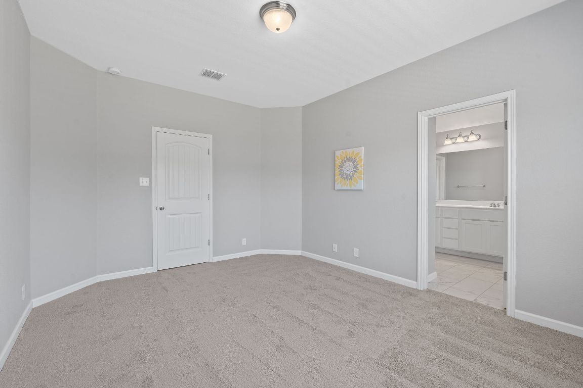 187 Antelope Plains Road , Buda, TX, 78610 | 5939521 | Realty Texas LLC