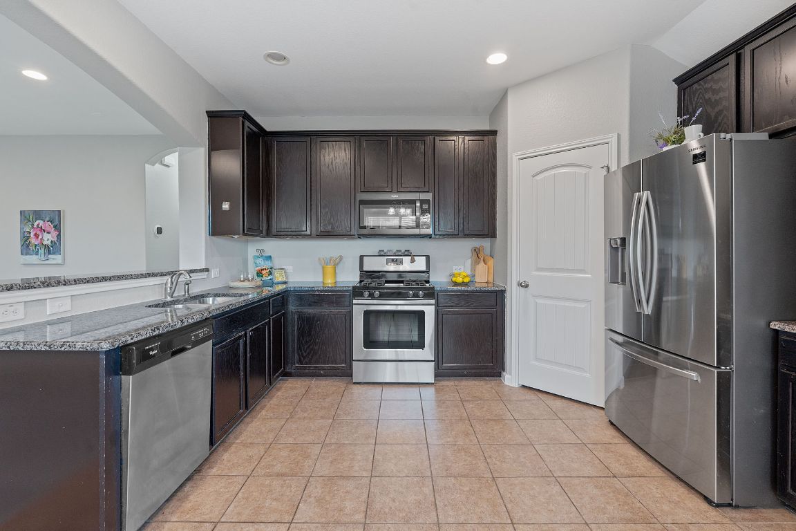 187 Antelope Plains Road , Buda, TX, 78610 | 5939521 | Realty Texas LLC