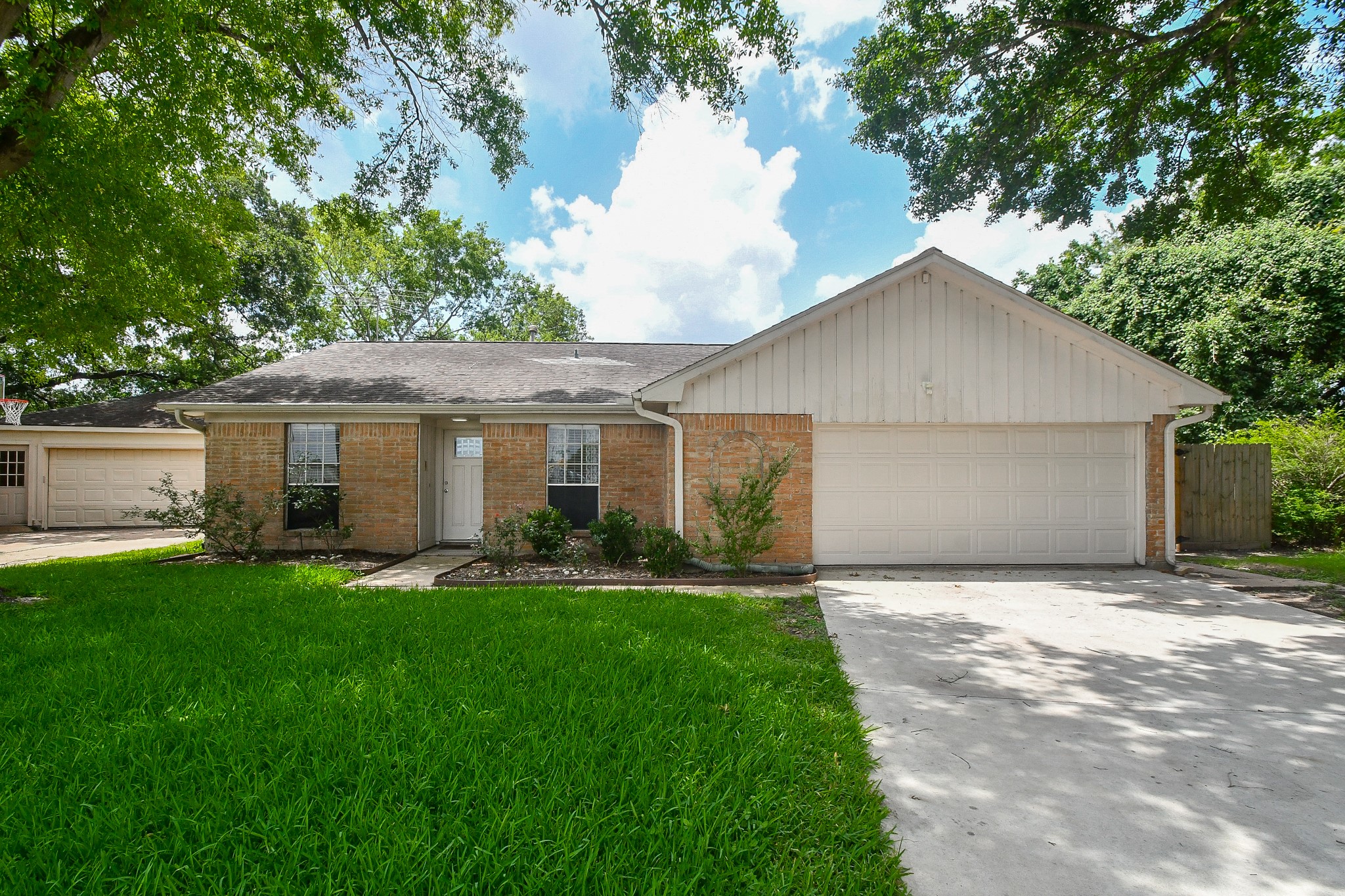 12939 Westmere Drive, Houston, TX, 77077 | 61313687 | Realty Texas LLC