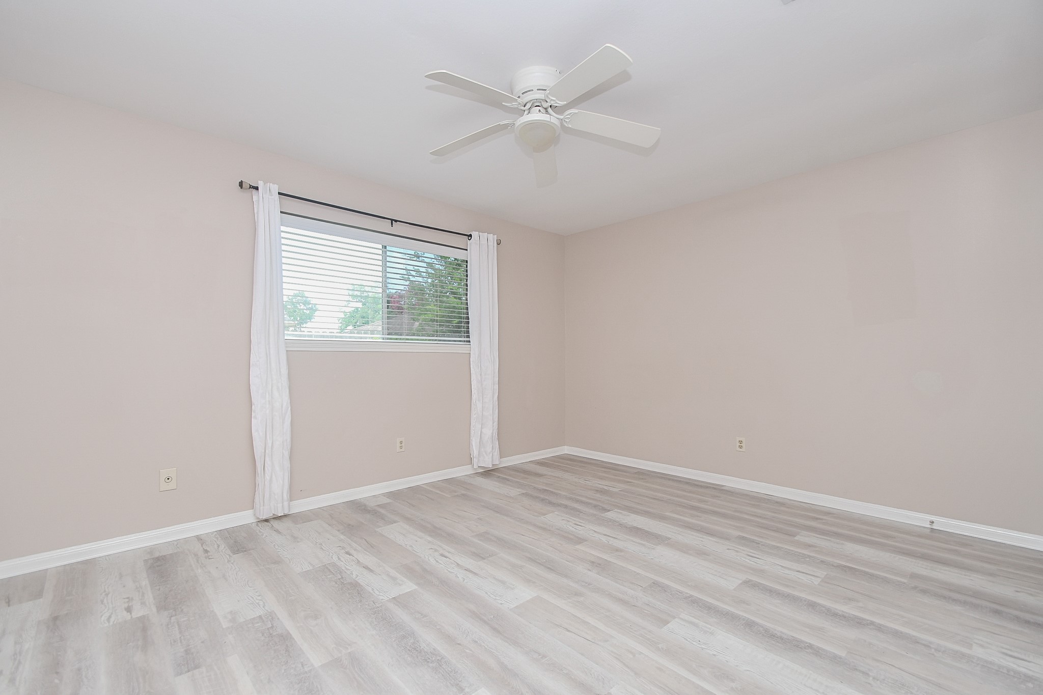 12939 Westmere Drive, Houston, TX, 77077 | 61313687 | Realty Texas LLC