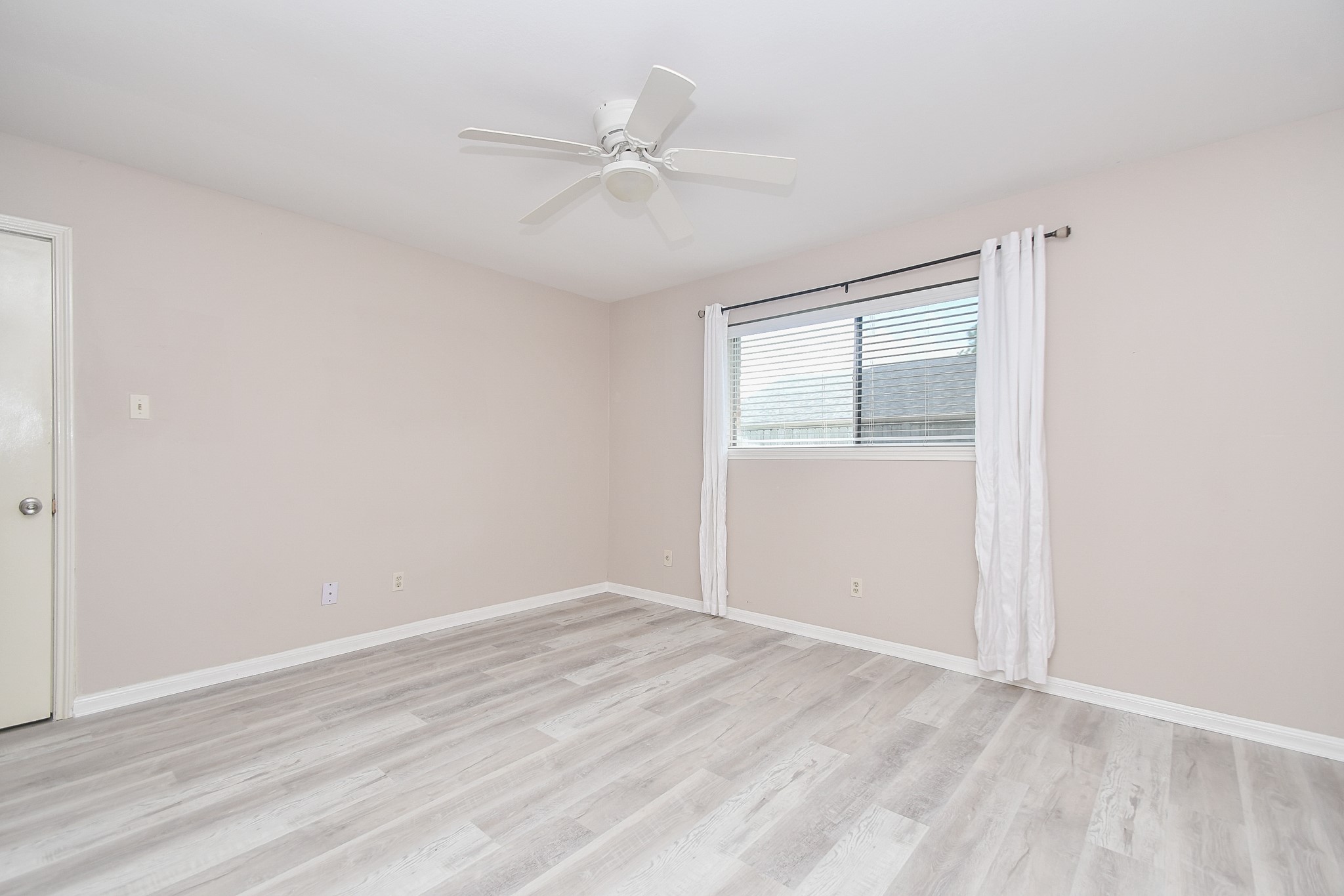 12939 Westmere Drive, Houston, TX, 77077 | 61313687 | Realty Texas LLC