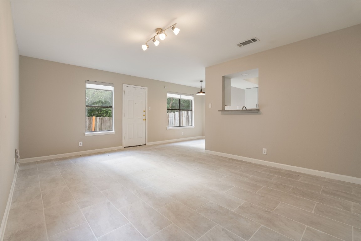 9209 Kempler Drive A , Austin, TX, 78748 | 4537622 | Realty Texas LLC