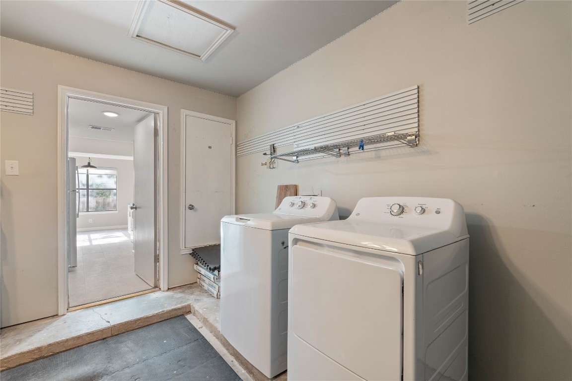 9209 Kempler Drive A , Austin, TX, 78748 | 4537622 | Realty Texas LLC