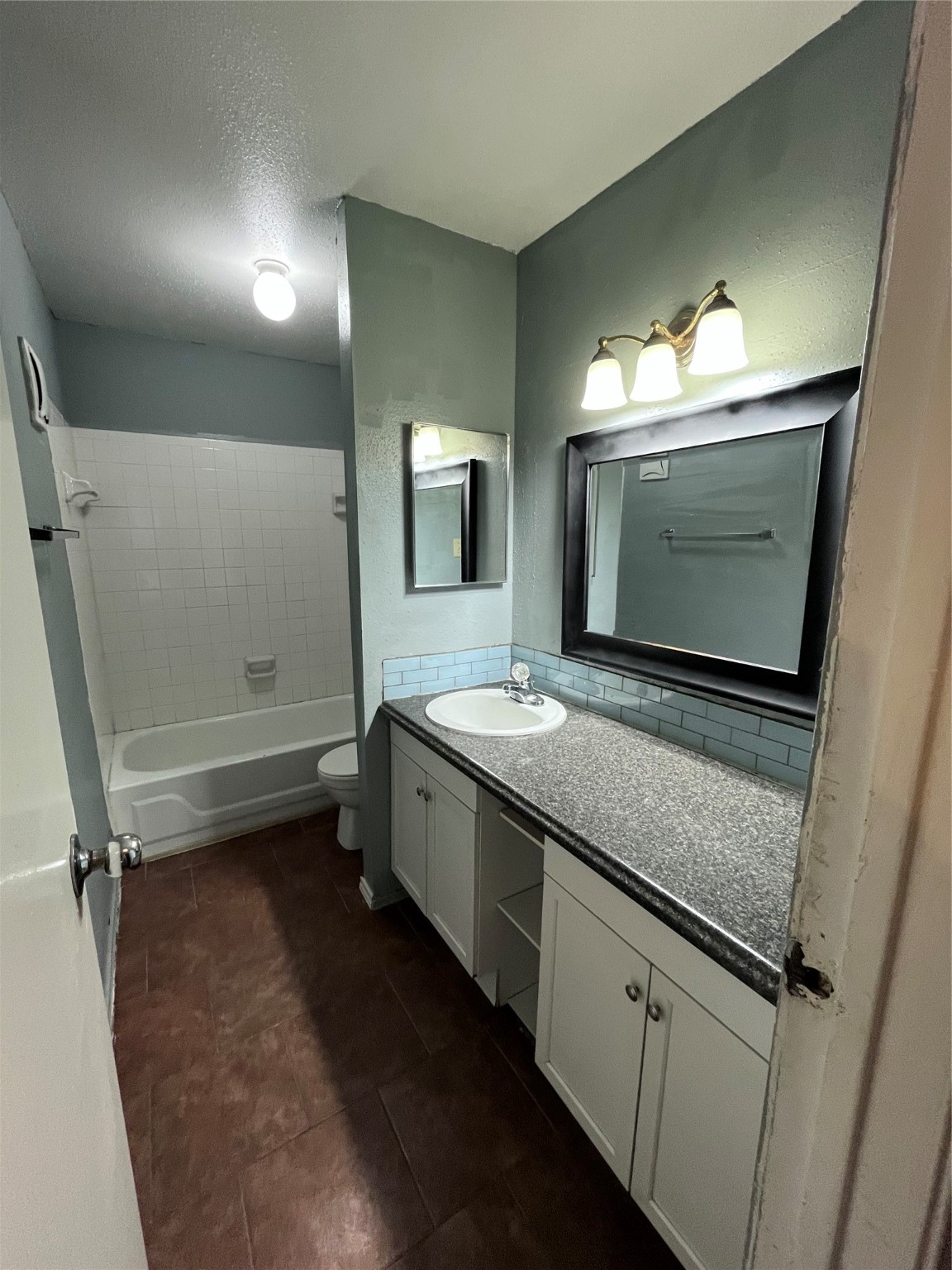7200 W T C Jester Boulevard 4203 , Houston, TX, 77088 | 3700072 | Realty Texas LLC